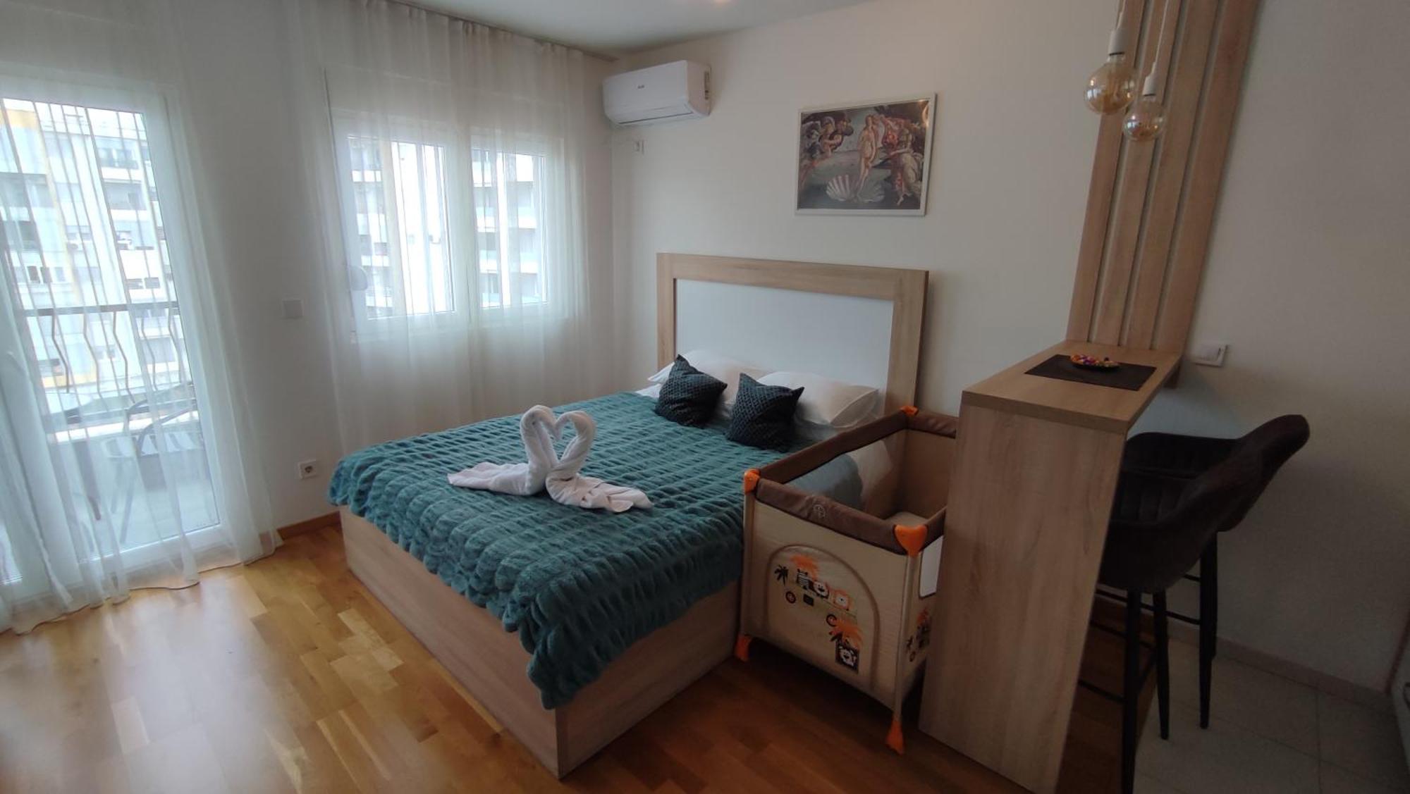 Apartmani Stari Aerodrom Podgorica Extérieur photo